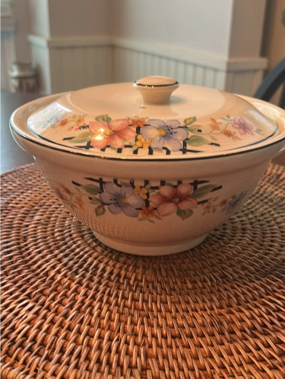 Harker Hotoven  Ceramic Covered Serving Bowl in Cream with Pastel Flowers